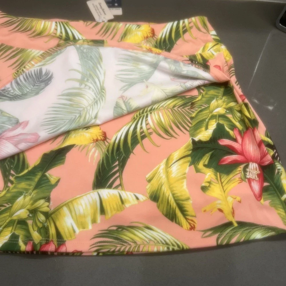 NEW-Tommy Bahama~LARGE~Everyday Active Skort Pink Tropical Palm Floral UPF 50